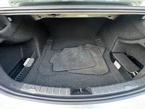 Used 2018 BMW 320i Sedan image 17