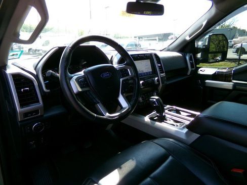 Used 2020 Ford F150 Lariat w/ Equipment Group 502A Luxury AWD/4WD image 14