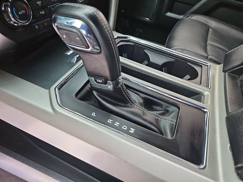 Used 2018 Ford F150 Lariat AWD/4WD image 23