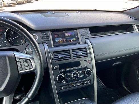 Used 2019 Land Rover Discovery Sport HSE image 9
