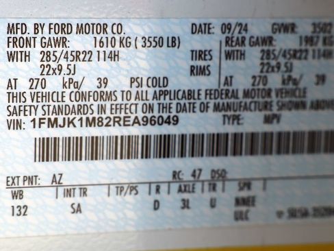 Used 2024 Ford Expedition Max Platinum AWD/4WD image 16
