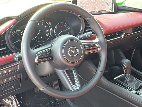 New 2026 MAZDA MAZDA3 Hatchback w/Premium Plus Pkg image 20