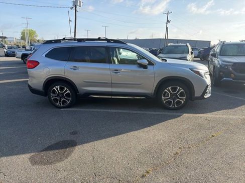 Certified 2023 Subaru Ascent Limited w/ Technology Package image 4