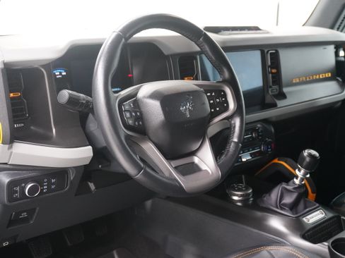 Used 2022 Ford Bronco Badlands AWD/4WD image 12