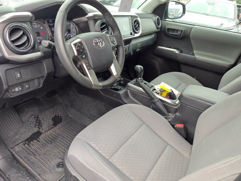 Used 2023 Toyota Tacoma SR5 AWD/4WD image 11