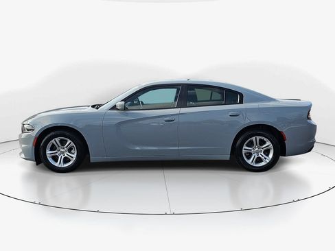 Used 2021 Dodge Charger SXT RWD image 10