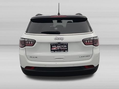 Used 2025 Jeep Compass Limited AWD/4WD image 4