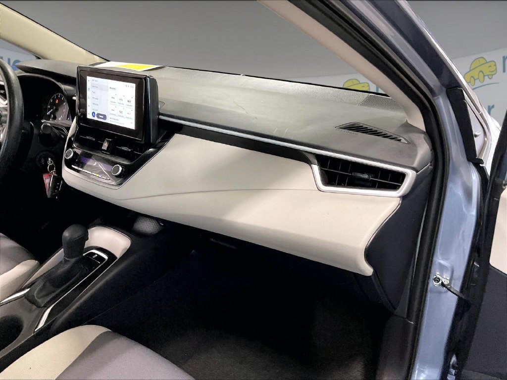 Certified 2025 Toyota Corolla LE FWD image 13