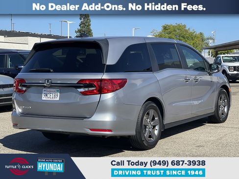 Used 2024 Honda Odyssey EX image 9