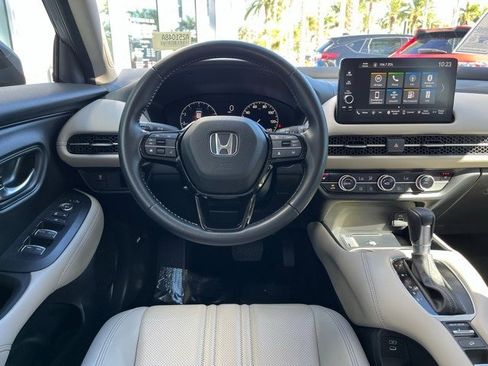 Used 2025 Honda HR-V EX-L image 14