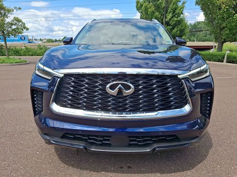 Certified 2023 INFINITI QX60 Luxe w/ Cargo Package AWD/4WD image 2
