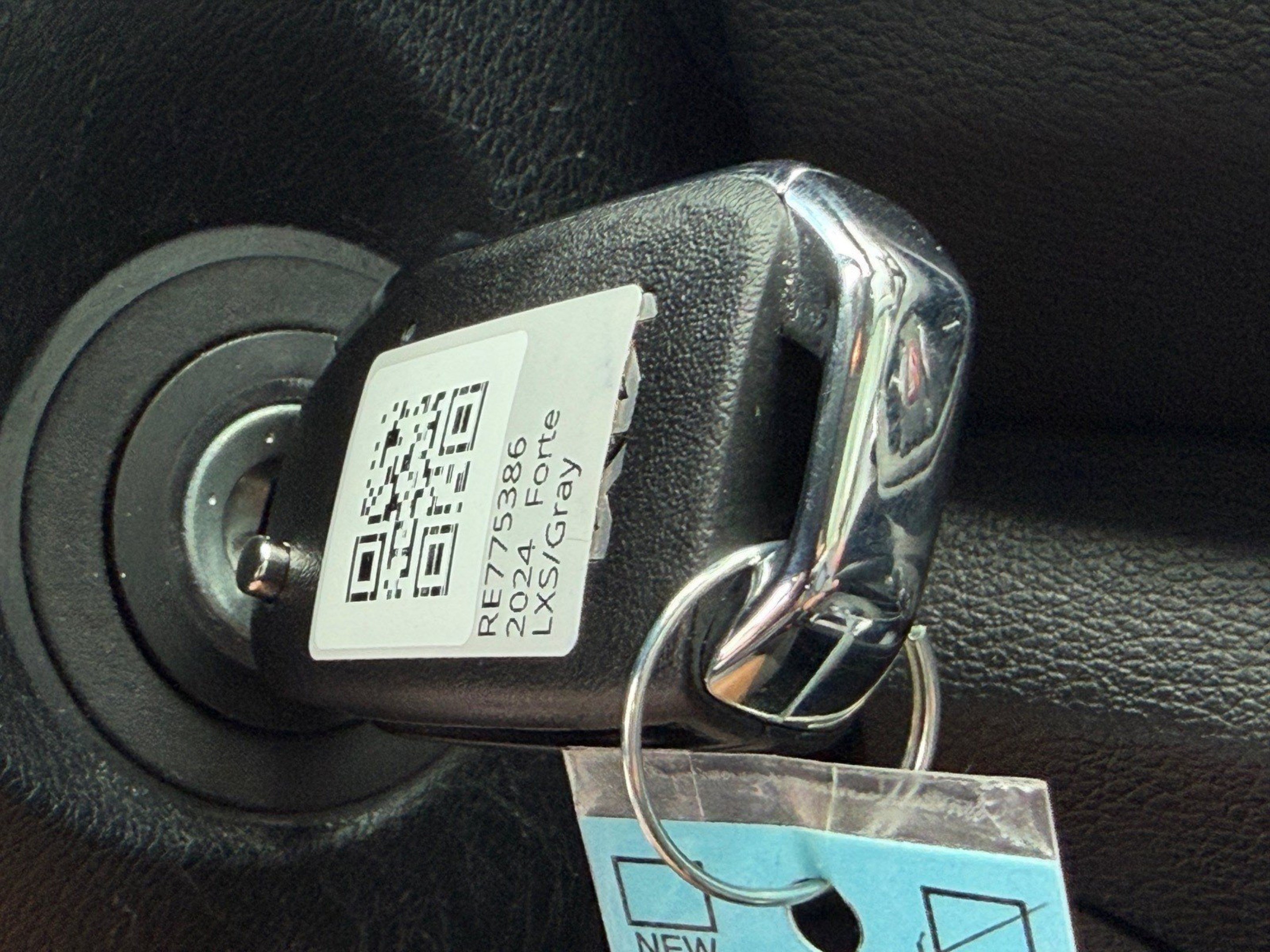 Used 2024 Kia Forte LXS FWD image 35