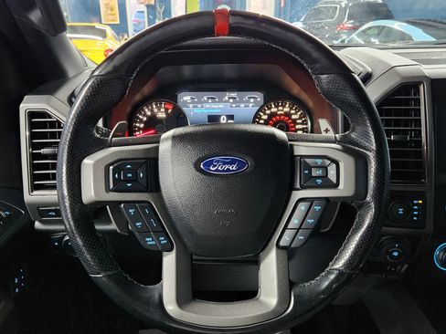 Used 2017 Ford F150 Raptor w/ Equipment Group 802A Luxury image 28