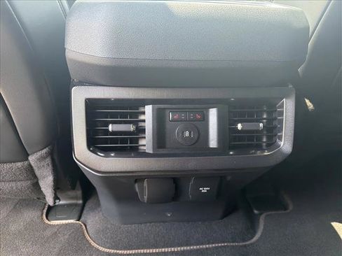 Used 2024 Ford F250 Platinum AWD/4WD image 24