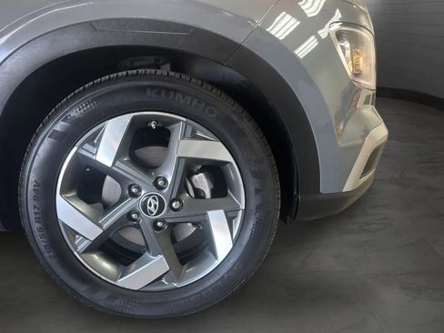 Used 2022 Hyundai Venue SEL w/ Cargo Package FWD image 31