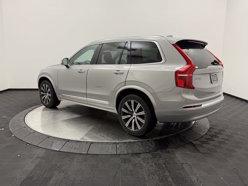 Used 2023 Volvo XC90 B6 Plus w/ Protection Package AWD/4WD image 5