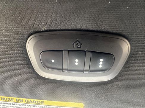 Used 2022 RAM 2500 Laramie w/ Night Edition AWD/4WD image 30