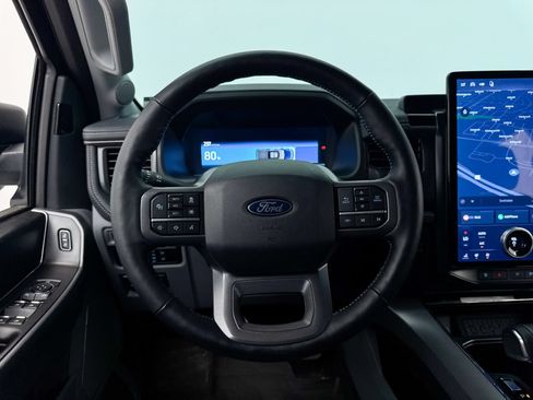 Used 2024 Ford F150 Lightning Flash AWD/4WD image 3