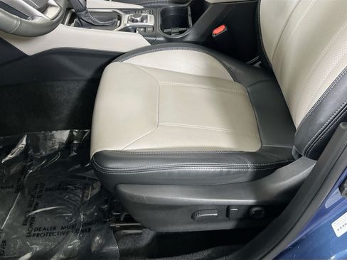 Used 2023 Subaru Forester Limited AWD/4WD image 20