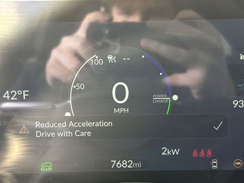 Used 2024 Honda Prologue EX image 18