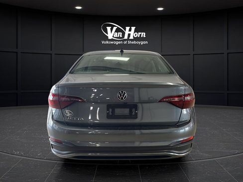 Used 2024 Volkswagen Jetta S FWD image 6