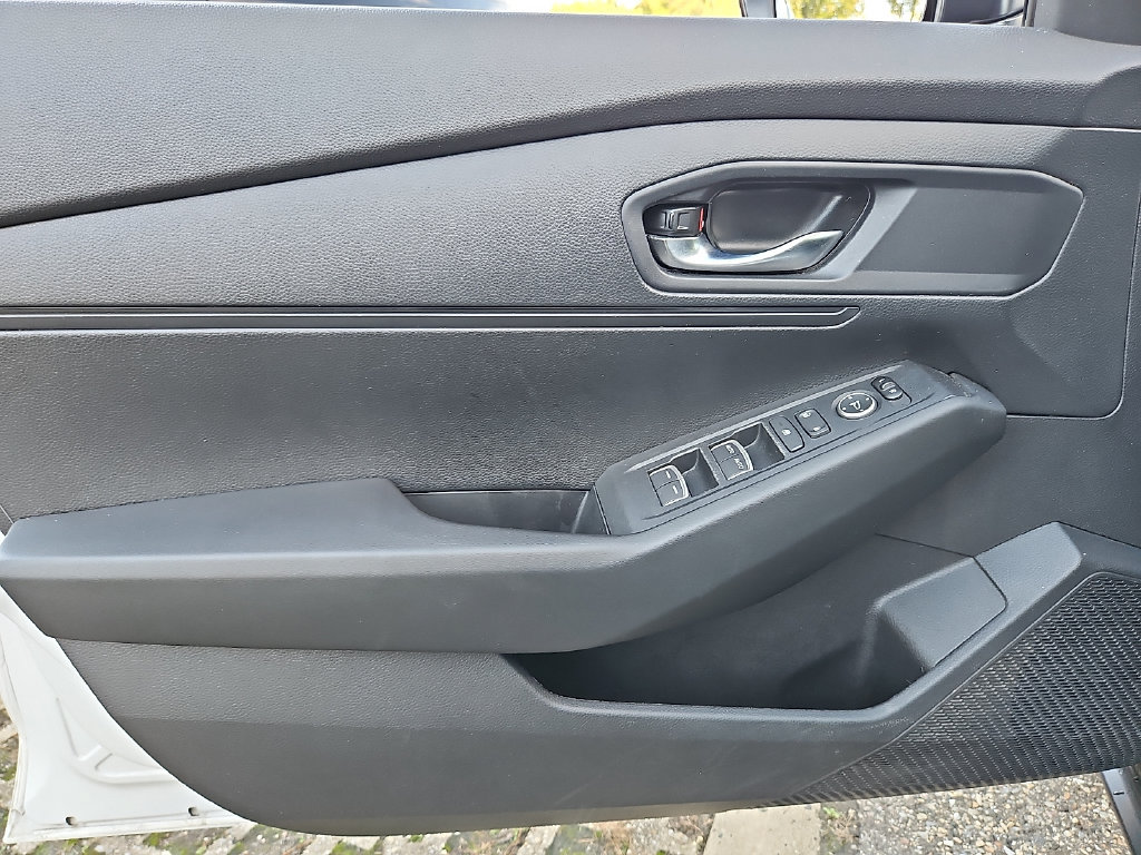 Used 2023 Honda Accord LX image 14