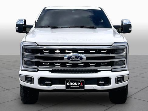 Used 2024 Ford F250 Platinum AWD/4WD image 4