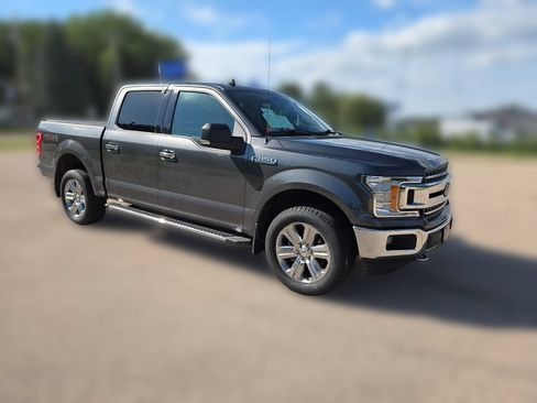 Certified 2019 Ford F150 XLT w/ Equipment Group 302A Luxury AWD/4WD image 17