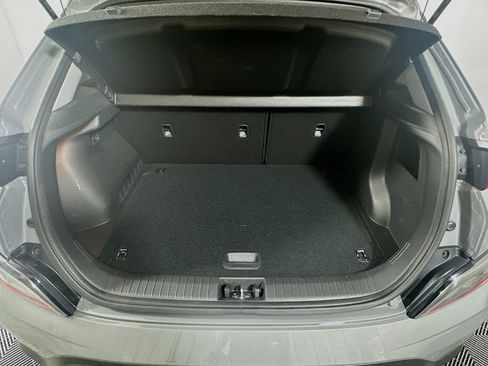 Used 2023 Hyundai Kona SE w/ Cargo Package image 29