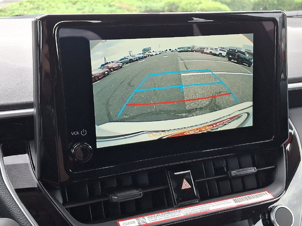 Used 2026 Toyota Corolla LE FWD image 18