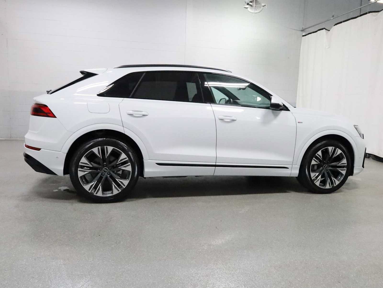 Certified 2026 Audi Q8 Premium Plus AWD/4WD image 10