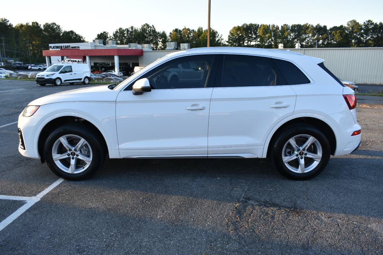 Used 2021 Audi Q5 2.0T Premium w/ Convenience Package AWD/4WD image 9