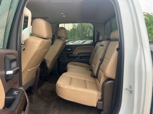 Used 2017 GMC Sierra 1500 Denali w/ Denali Ultimate Package image 18