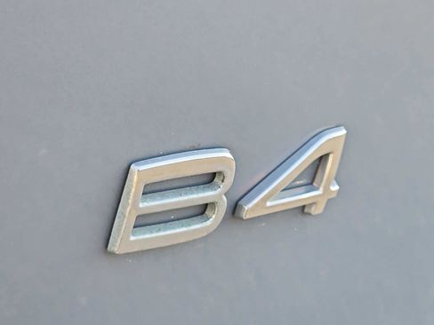Certified 2023 Volvo XC40 B4 Plus w/ Driver Assist Package FWD image 29