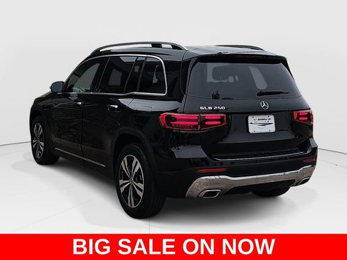 Used 2025 Mercedes-Benz GLB 250 image 5