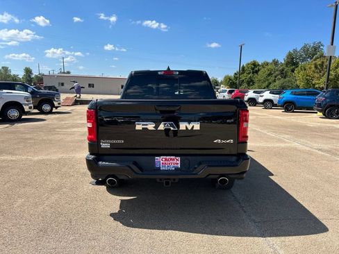 Used 2025 RAM 1500 Laramie w/ Laramie Southwest Edition AWD/4WD image 4