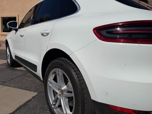 Used 2018 Porsche Macan S AWD/4WD image 23
