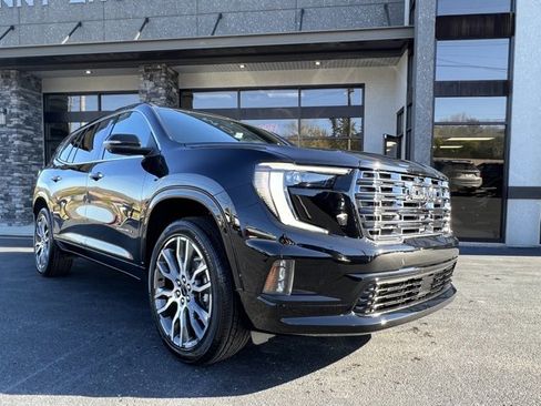 Used 2026 GMC Acadia Denali Ultimate image 2