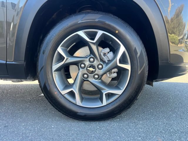 Used 2024 Chevrolet Trax LT FWD image 4