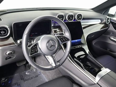 Certified 2026 Mercedes-Benz GLC 300 image 13
