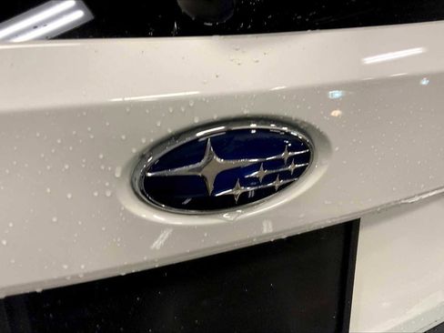 Certified 2025 Subaru Crosstrek 2.5i Limited image 32