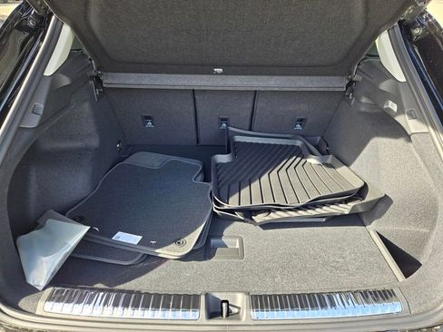 New 2026 Audi Q3 quattro 2.0T AWD/4WD image 27