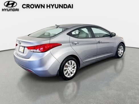 Used 2012 Hyundai Elantra GLS FWD image 5