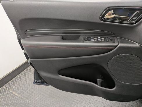 Used 2024 Dodge Durango GT image 8