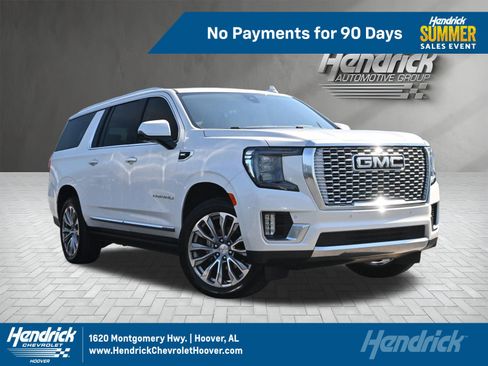 Used 2021 GMC Yukon XL Denali w/ Denali Premium Package AWD/4WD image 1