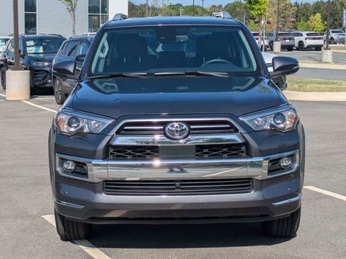 Used 2022 Toyota 4Runner Limited image 9