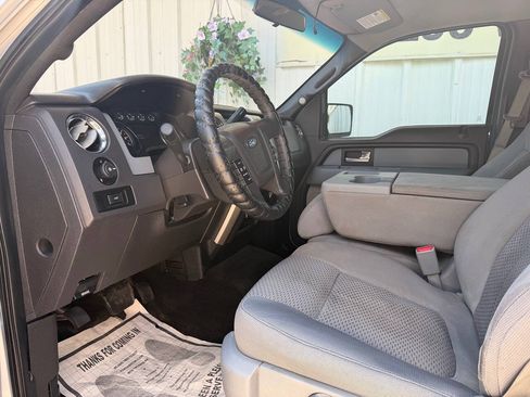 Used 2013 Ford F150 XLT RWD image 32