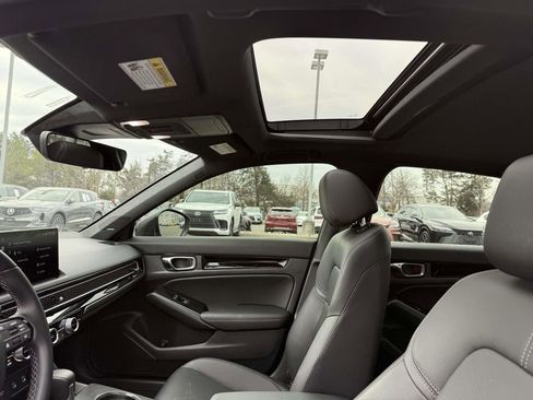 Used 2025 Honda Civic Sport image 20