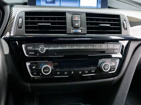 Used 2018 BMW M3 image 22