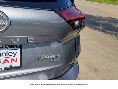 Certified 2026 Nissan Rogue Platinum w/ Platinum Premium Package AWD/4WD image 15